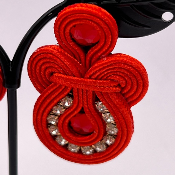 Romantic Elegant Earrings - Stylish Red Evening Earrings for Woman - Picture 11 of 11